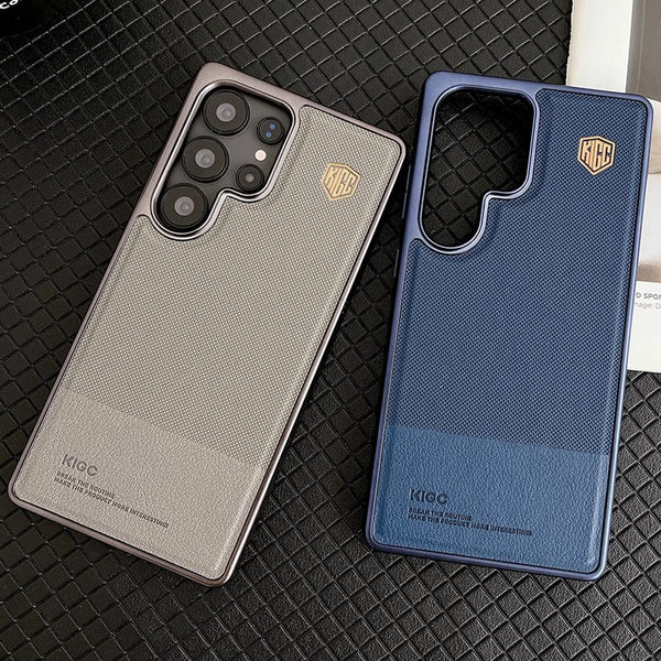 Elegant Snake Pattern Phone Case